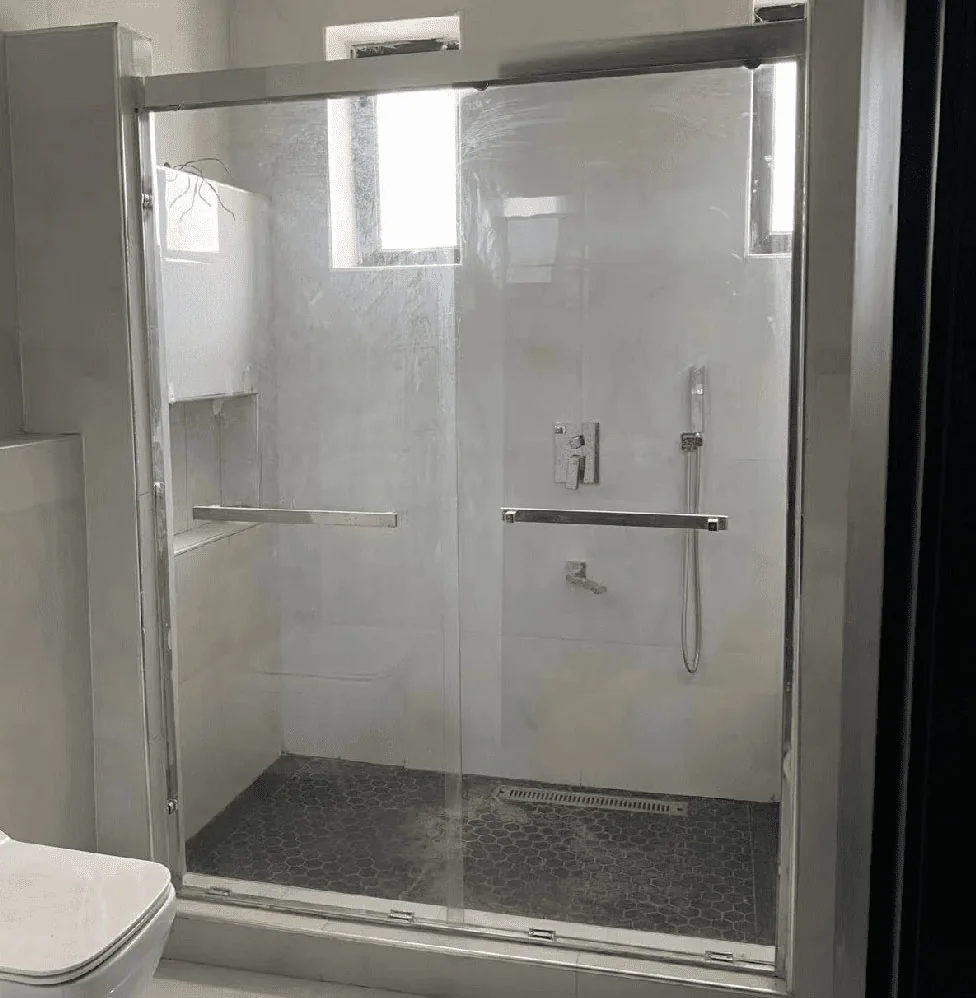 Shower glass installation in the Malawi apartment