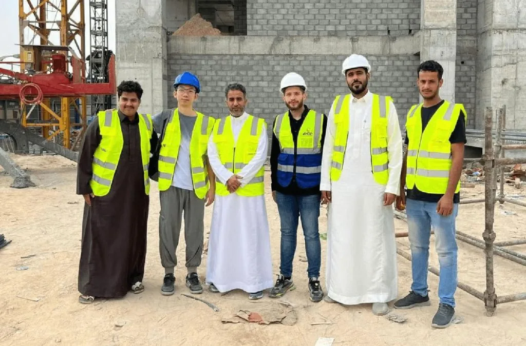Customer and project team photograph for the Saudi villa case